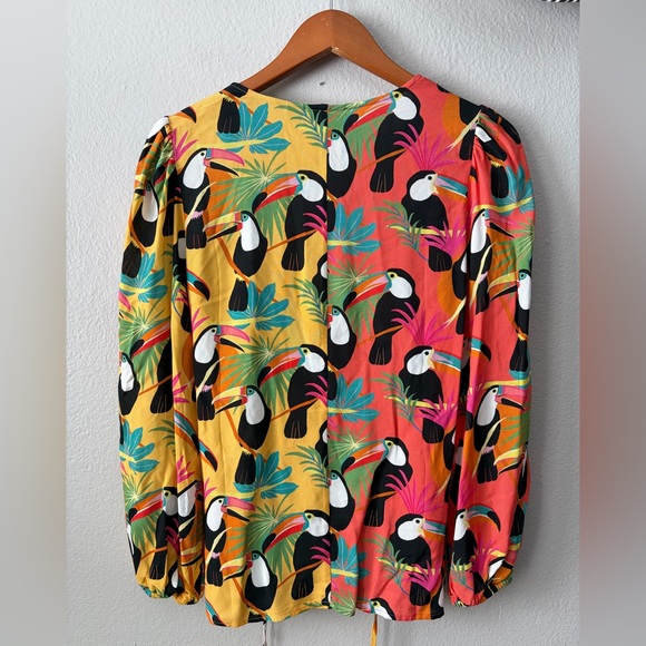 Farm Rio x Anthropologie Toucan Rainforest Tassel Wrap Blouse Women’s Medium - Picture 3 of 13